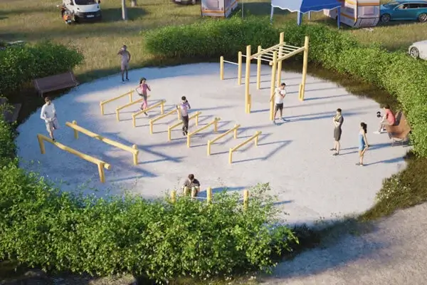 Virtuelle 3D-Beispielplanung einer kleinen BEwegungsinsel mit Outdoor-Fitnessgeräten auf einer kreisrunden Kiesfläche; eigefasst durch Rosenhecken.